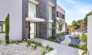 Gloednieuwe, moderne luxevilla te koop met panoramisch uitzicht in Marbella - Benahavis 61445 