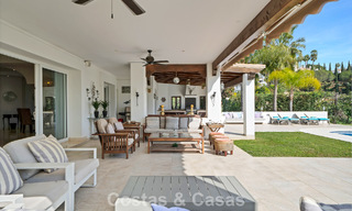 Statige luxe mansion in Andalusische stijl met zeezicht in de golfvallei van Nueva Andalucia, Marbella 779202 
