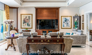 Statige luxe mansion in Andalusische stijl met zeezicht in de golfvallei van Nueva Andalucia, Marbella 779222 