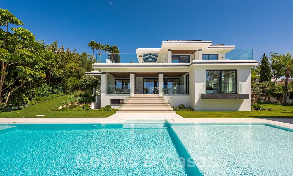 Nieuwe, modernistische designervilla te koop met uitzicht op de golfbaan in een golfresort, Marbella - Benahavis 55507