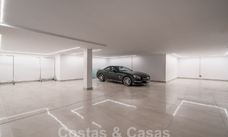 Nieuwe, modernistische designervilla te koop met uitzicht op de golfbaan in een golfresort, Marbella - Benahavis 55535 