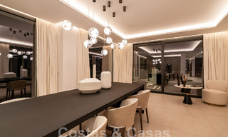 Nieuwe, modernistische designervilla te koop met uitzicht op de golfbaan in een golfresort, Marbella - Benahavis 55557 