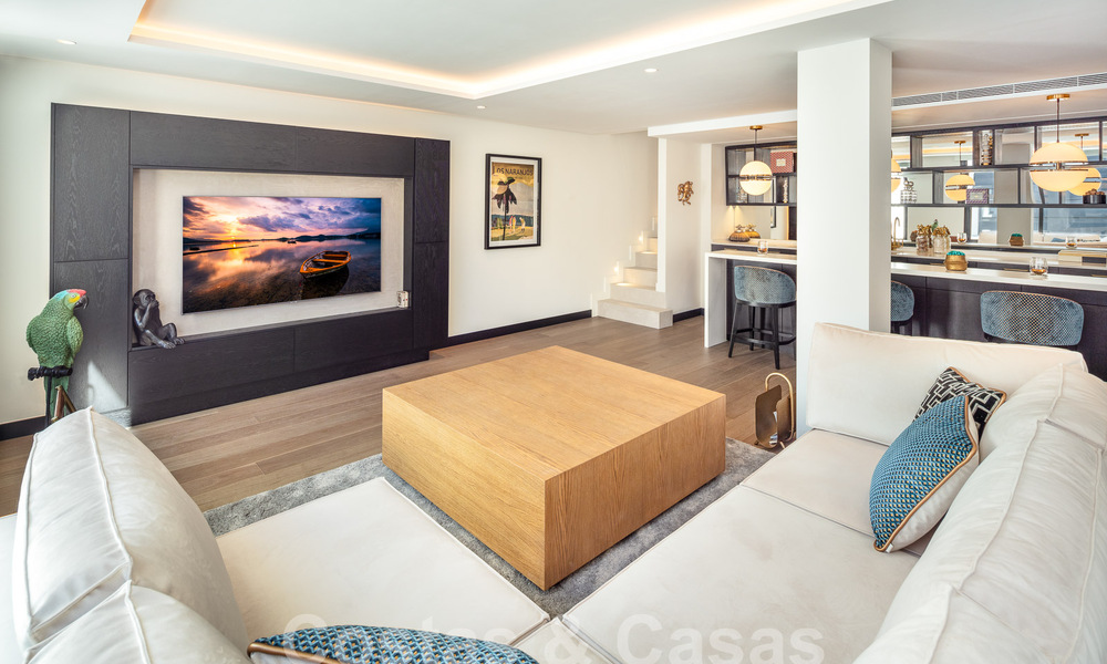 Eersteklas gerenoveerde villa in moderne stijl te koop in het hartje van Nueva Andalucia’ golfvallei, Marbella 56064
