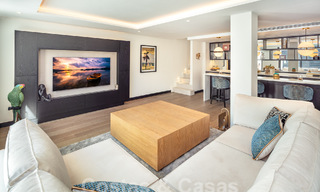 Eersteklas gerenoveerde villa in moderne stijl te koop in het hartje van Nueva Andalucia’ golfvallei, Marbella 56064 