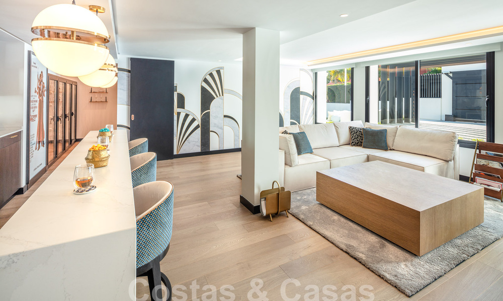 Eersteklas gerenoveerde villa in moderne stijl te koop in het hartje van Nueva Andalucia’ golfvallei, Marbella 56065