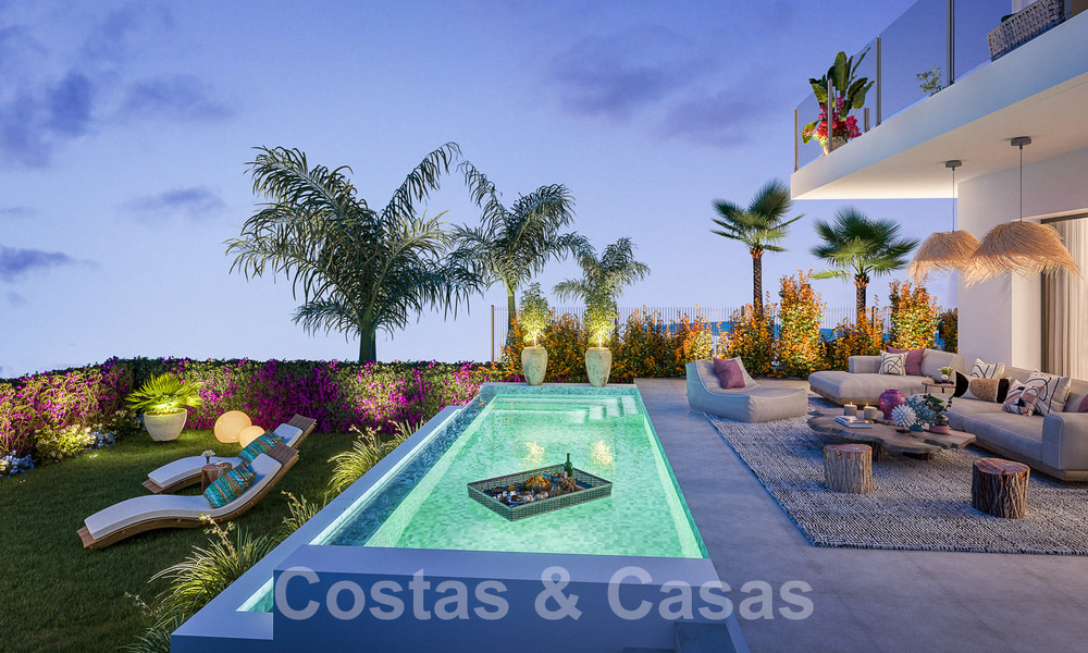 Nieuwbouwproject bestaande uit rijwoningen te koop, op een steenworp van de Golf Club in Mijas Costa, Costa del Sol 55619