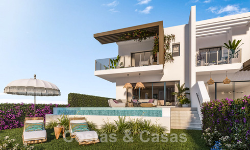 Nieuwbouwproject bestaande uit rijwoningen te koop, op een steenworp van de Golf Club in Mijas Costa, Costa del Sol 55620