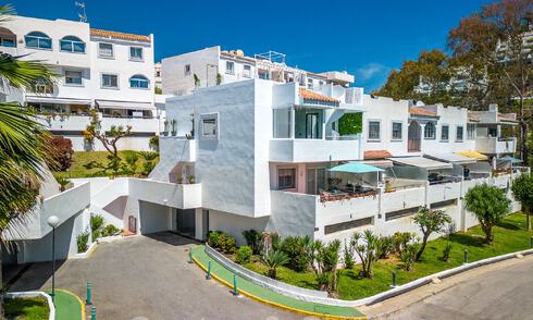 Modern gerenoveerd penthouse te koop in Nueva Andalucia’s golfvallei, Marbella 56687