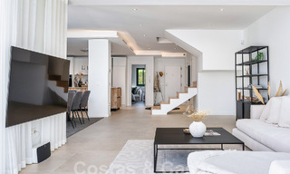 Prachtige, halfvrijstaande luxe woning te koop met privézwembad, op loopafstand van het strand en centrum van San Pedro, Marbella 56773 