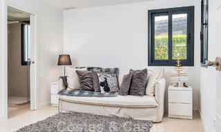 Prachtige, halfvrijstaande luxe woning te koop met privézwembad, op loopafstand van het strand en centrum van San Pedro, Marbella 56776 