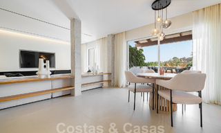 Instapklaar, luxueus appartement te koop met uitnodigend terras en zeezicht in Marbella - Benahavis 57303 