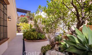 Spaanse luxevilla te koop met panoramisch zeezicht in een gated community in de heuvels van Marbella 57315 