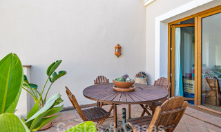 Ruim rijhuis te koop met 4 slaapkamers en zeezicht, in een gated complex op de New Golden Mile tussen Marbella en Estepona 57076 