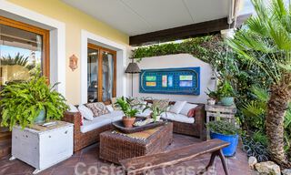 Ruim rijhuis te koop met 4 slaapkamers en zeezicht, in een gated complex op de New Golden Mile tussen Marbella en Estepona 57096 