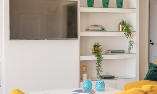 Fantastisch, eerstelijnsstrand appartement te koop met frontaal zeezicht op enkele minuten van Estepona centrum 57065 