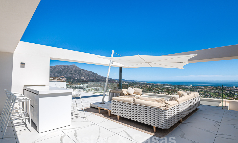 Eersteklas penthouse te koop met privézwembad en panoramisch zeezicht in de heuvels van Marbella - Benahavis 58448