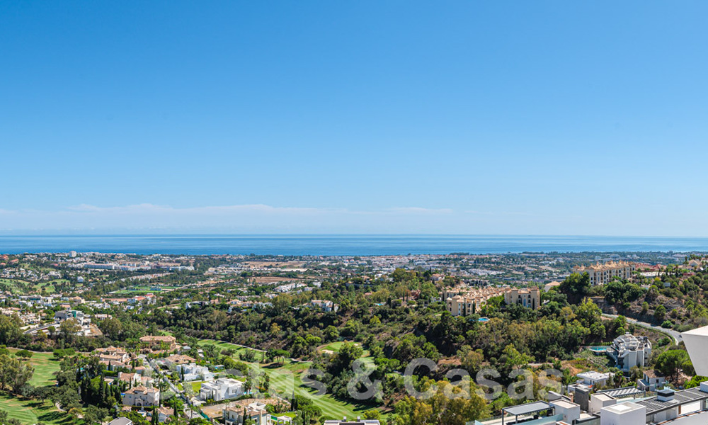 Eersteklas penthouse te koop met privézwembad en panoramisch zeezicht in de heuvels van Marbella - Benahavis 58458