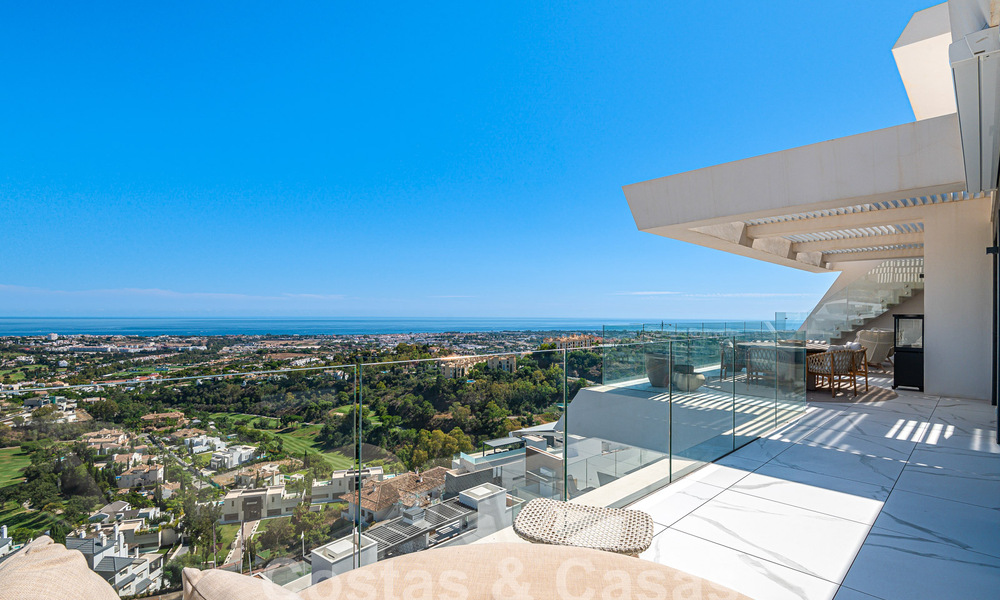 Eersteklas penthouse te koop met privézwembad en panoramisch zeezicht in de heuvels van Marbella - Benahavis 58470