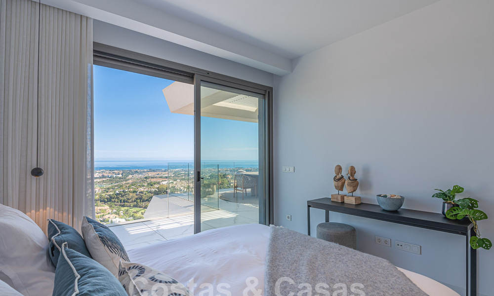 Eersteklas penthouse te koop met privézwembad en panoramisch zeezicht in de heuvels van Marbella - Benahavis 58486