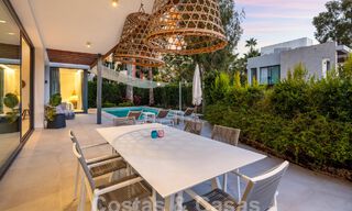 Moderne villa te koop in een gated urbanisatie op de New Golden Mile tussen Marbella en Estepona 57856 