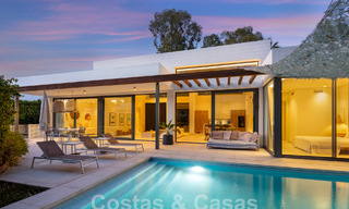 Moderne villa te koop in een gated urbanisatie op de New Golden Mile tussen Marbella en Estepona 57857 