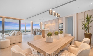 Eersteklas, luxe appartement te koop met schitterend uitzicht op zee, golf en berglandschap in Marbella - Benahavis 58424 