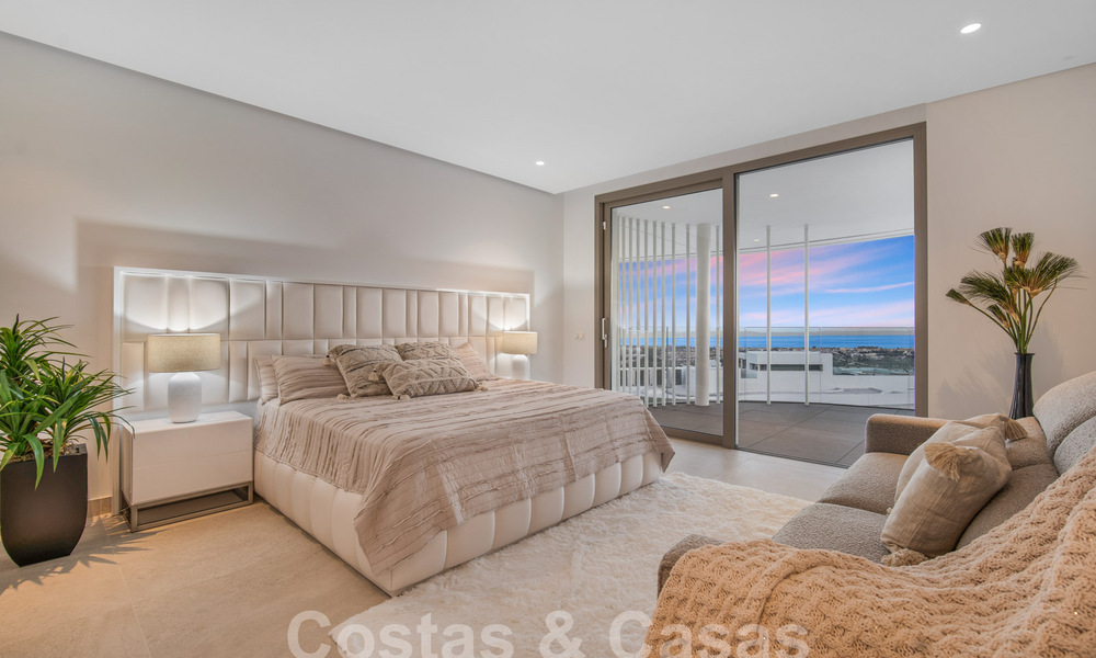Eersteklas, luxe appartement te koop met schitterend uitzicht op zee, golf en berglandschap in Marbella - Benahavis 58428