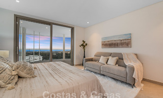 Eersteklas, luxe appartement te koop met schitterend uitzicht op zee, golf en berglandschap in Marbella - Benahavis 58429 