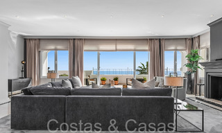 Penthouse te koop met panoramisch zeezicht in de heuvels van Marbella - Benahavis 67391 