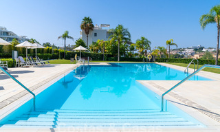 Modern design penthouse met ruime terrassen te koop op de New Golden Mile tussen Marbella en Estepona 58787 