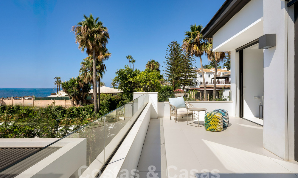 Modernistische luxevilla te koop op een steenworp van het strand en alle voorzieningen met zeezicht in San Pedro, Marbella 58636