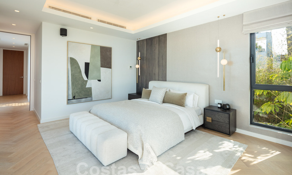 Prestigieuze, moderne luxevilla te koop met adembenemend zeezicht in een gated community in Marbella - Benahavis 58706
