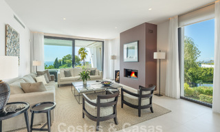 Ruim modern penthouse te koop met prachtig zeezicht in het exclusieve Sierra Blanca, Golden Mile, Marbella 58741 