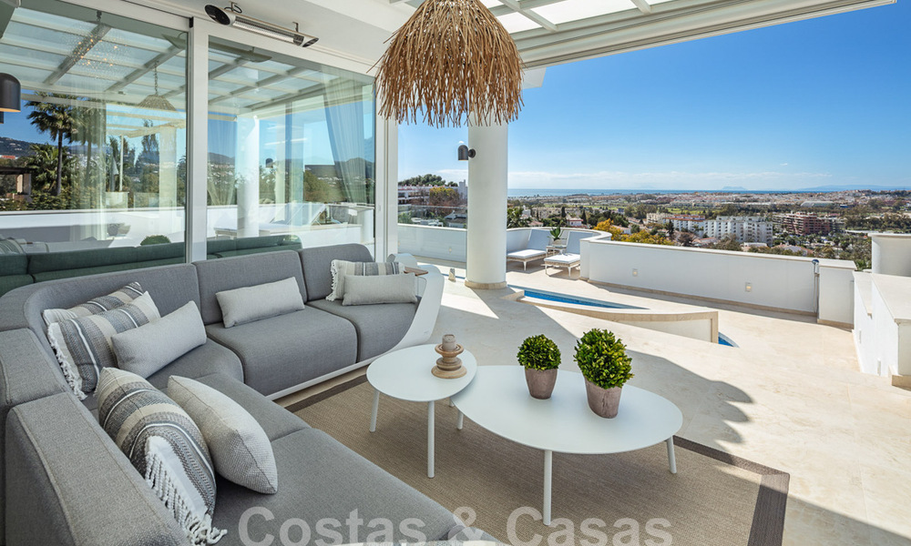 Mediterrane luxevilla met panoramisch zeezicht te koop in Nueva Andalucia’s golfvallei in Marbella 59126