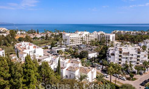 Penthouse te koop met ruim dakterras en 360° uitzicht, op een steenworp van het strand en het centrum van Puerto Banus, Marbella 59064