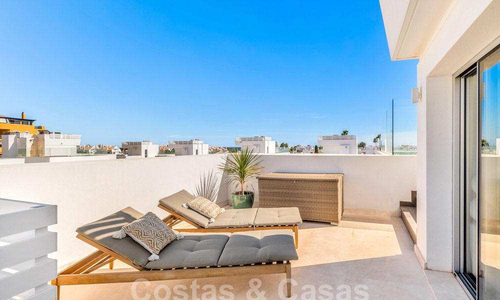 Moderne luxevilla te koop op wandelafstand van het strand en het centrum van San Pedro, Marbella 59201