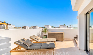 Moderne luxevilla te koop op wandelafstand van het strand en het centrum van San Pedro, Marbella 59201 