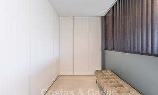 Gezinsvriendelijk modern huis te koop in een strandcomplex op wandelafstand van Estepona centrum 59406 