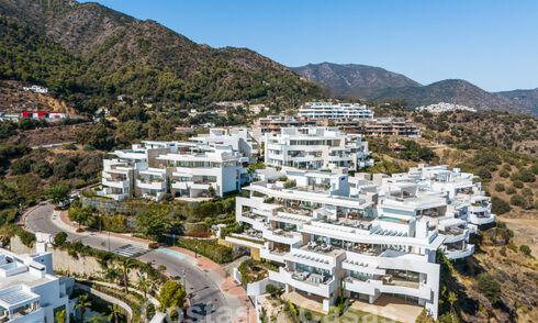Instapklaar, modernistisch penthouse te koop in een exclusief resort op luttele minuten van Marbella centrum 59345