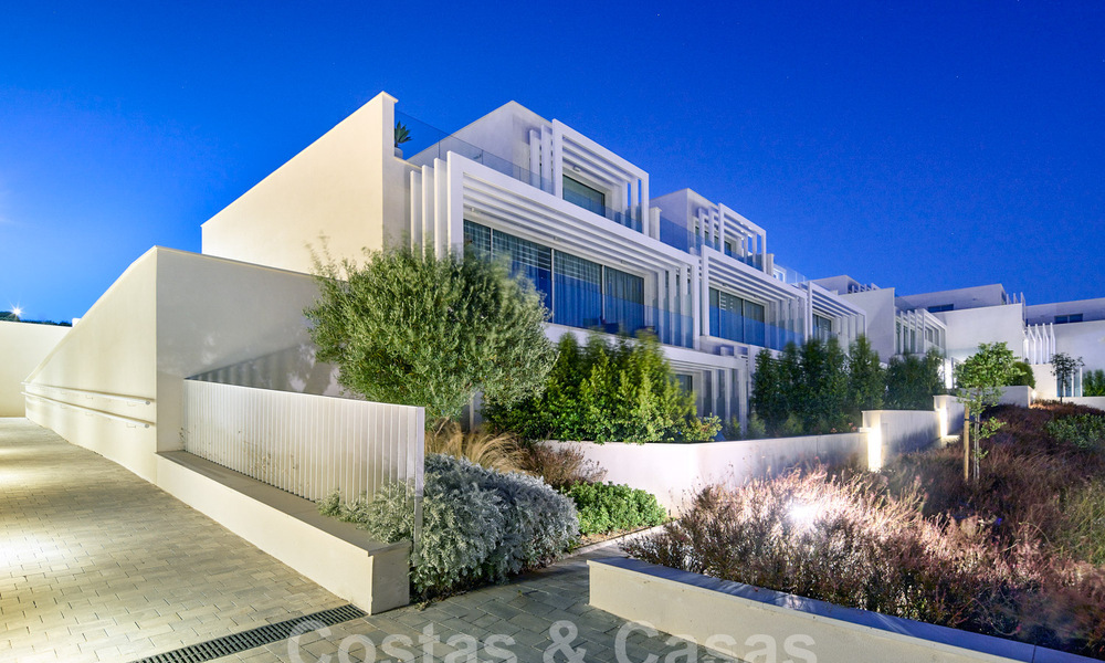 Laatste koophuis! Nieuwe, half vrijstaande huizen te koop, frontlinie golf, Sotogrande - Costa del Sol 59367
