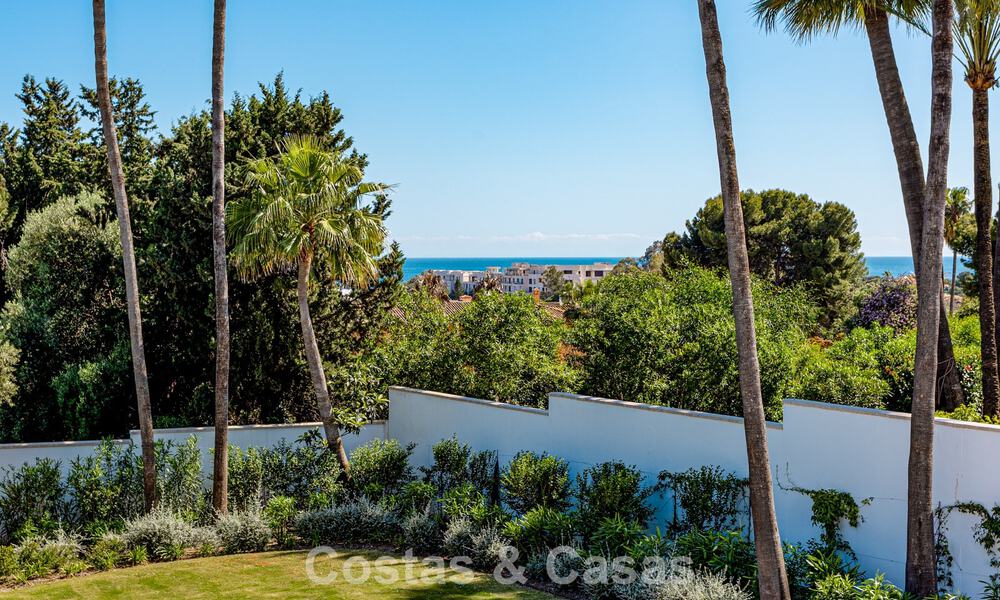 Contemporaine nieuwbouwvilla te koop in een geprefereerde golfurbanisatie op de New Golden Mile, Marbella - Benahavis 782484