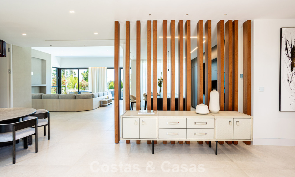 Contemporaine nieuwbouwvilla te koop in een geprefereerde golfurbanisatie op de New Golden Mile, Marbella - Benahavis 782492