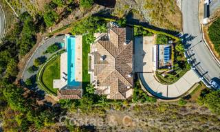 Statige luxevilla in Mediterrane stijl te koop met schitterend panoramisch zeezicht in Marbella - Benahavis 59833 
