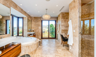 Statige luxevilla in Mediterrane stijl te koop met schitterend panoramisch zeezicht in Marbella - Benahavis 59836 