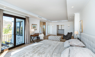 Statige luxevilla in Mediterrane stijl te koop met schitterend panoramisch zeezicht in Marbella - Benahavis 59840 