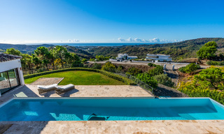 Statige luxevilla in Mediterrane stijl te koop met schitterend panoramisch zeezicht in Marbella - Benahavis 59842 