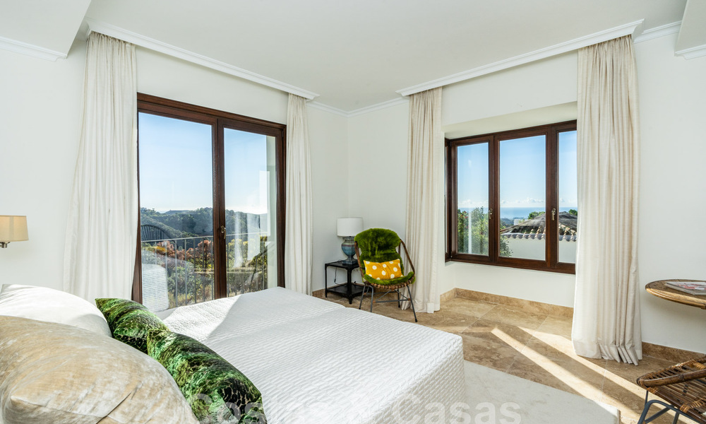 Statige luxevilla in Mediterrane stijl te koop met schitterend panoramisch zeezicht in Marbella - Benahavis 59853