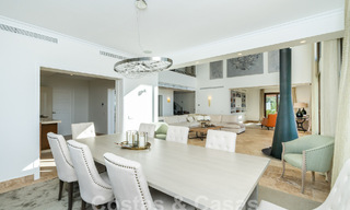 Statige luxevilla in Mediterrane stijl te koop met schitterend panoramisch zeezicht in Marbella - Benahavis 59869 