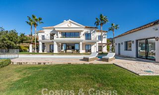 Statige luxevilla in Mediterrane stijl te koop met schitterend panoramisch zeezicht in Marbella - Benahavis 59885 