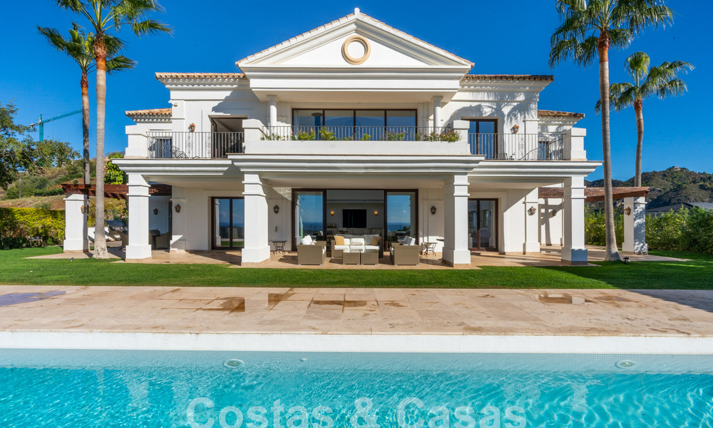 Statige luxevilla in Mediterrane stijl te koop met schitterend panoramisch zeezicht in Marbella - Benahavis 59886